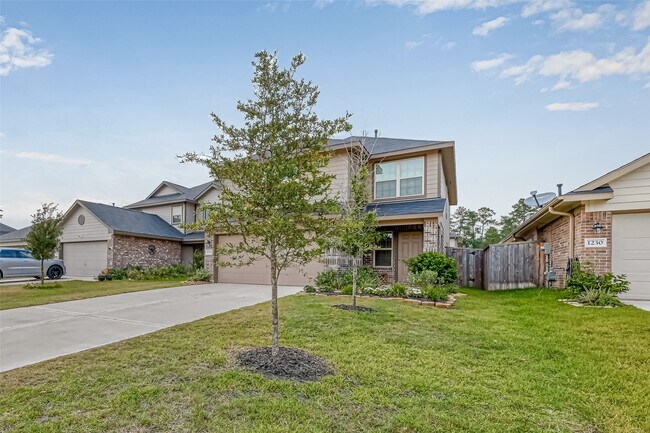 Foto del edificio - 1234 Blue Hazel Ct