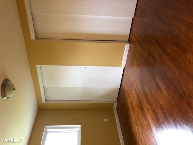 Building Photo - 5 br, 2 bath House - 621 Van De Vanter Ave