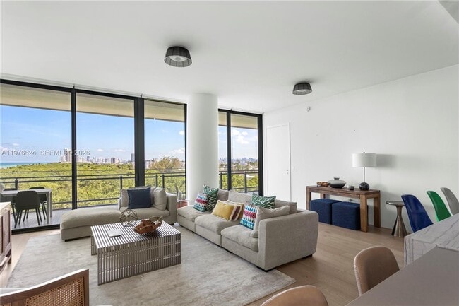 Building Photo - 8701 Collins Ave