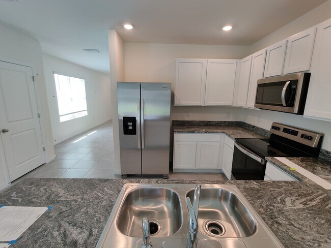Foto del edificio - 32618 Canyonlands Dr