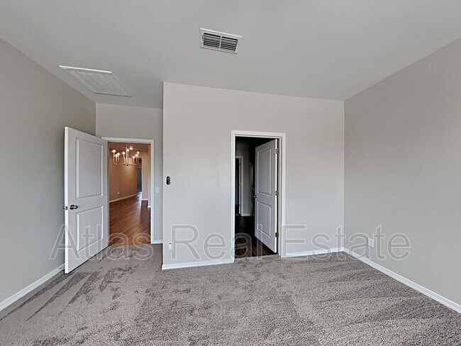 Building Photo - 19561 W Palo Verde Dr