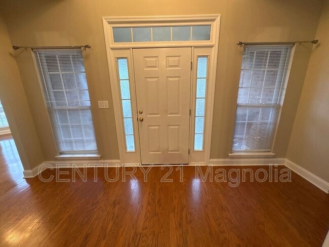 Foto del edificio - 1168 Lake Greenwood Dr