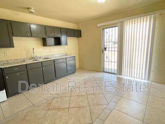 Foto del edificio - 1602 W Fremont Rd.