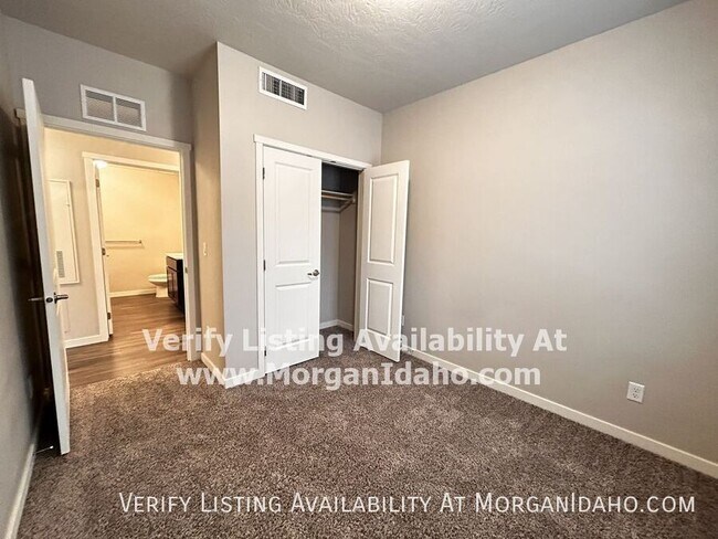 Foto del edificio - 1021 S Elder St