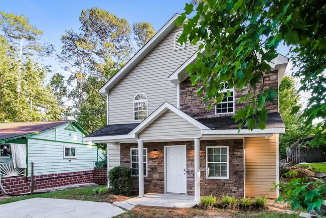 Building Photo - 4408 Jacobs Dr SW