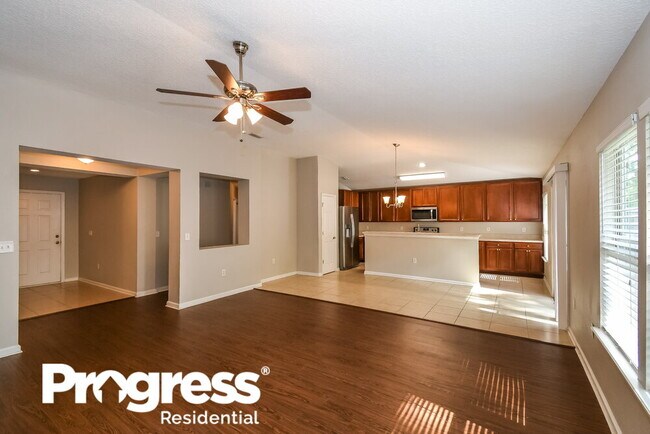 Foto del edificio - 2533 Reagan Lakes Ln