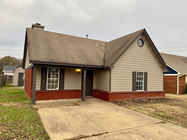 Photo - 2928 Churchwell Dr House