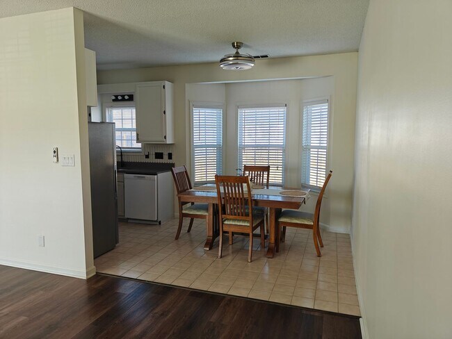 Foto del edificio - 3840 Goforth Dr