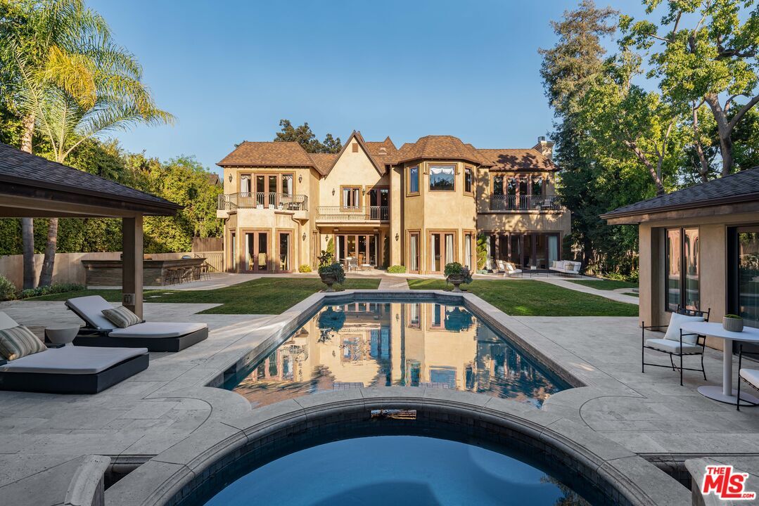 Foto principal - 617 N Alpine Dr
