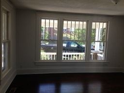 Foto del edificio - 202 W 7th St