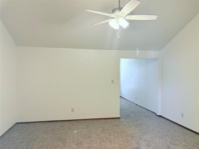 Foto del edificio - 3202 Ridgecrest Ct