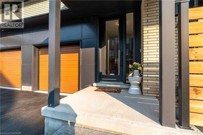 Photo du bâtiment - 2273 Turnberry Rd