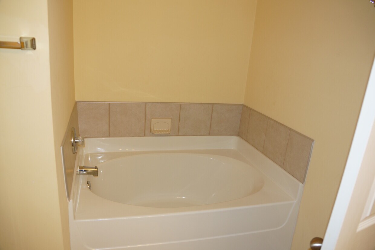 614 Spence Enclave Way, Nashville, TN 37210 House Rental in Nashville