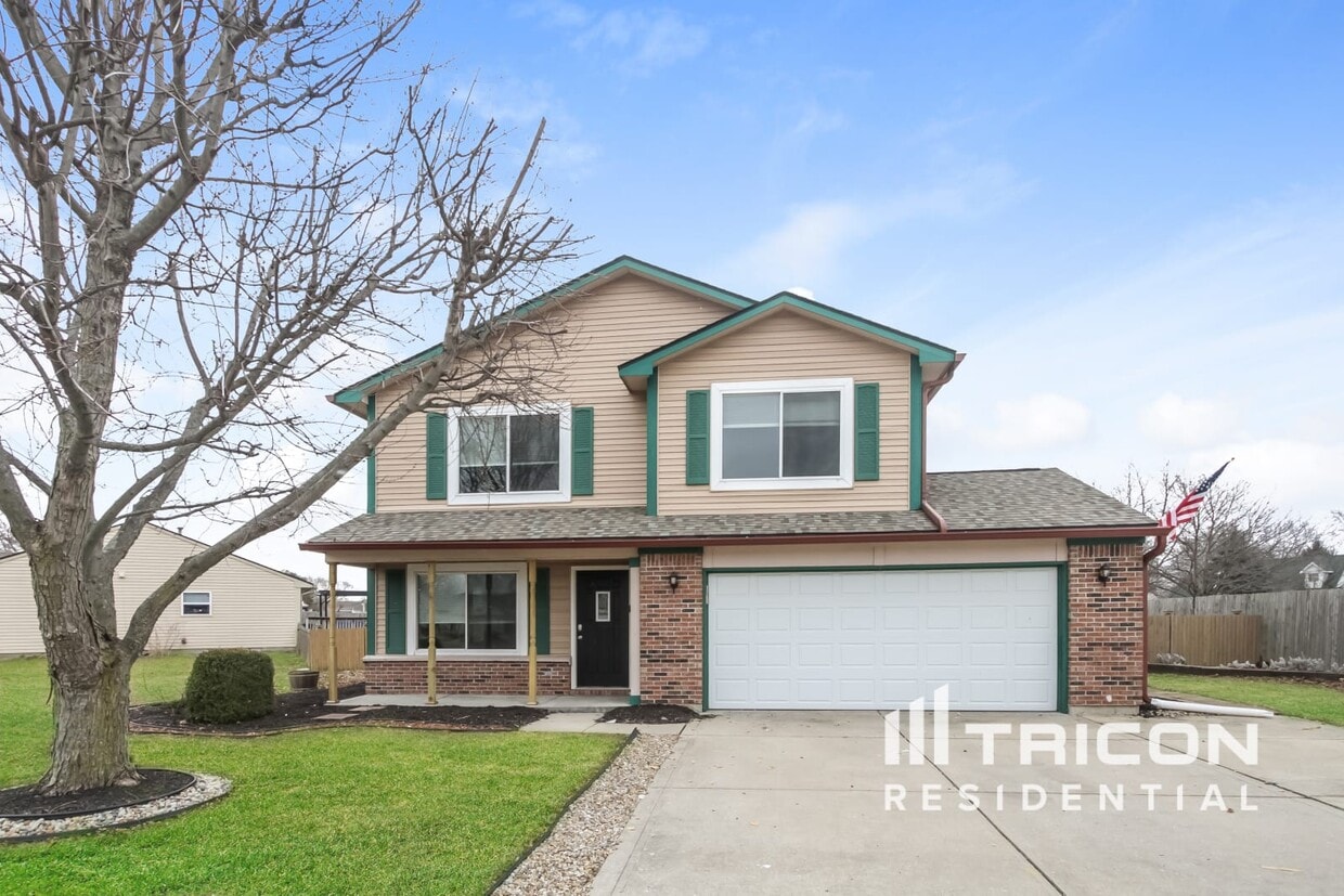 Primary Photo - 1401 Thomas Dr