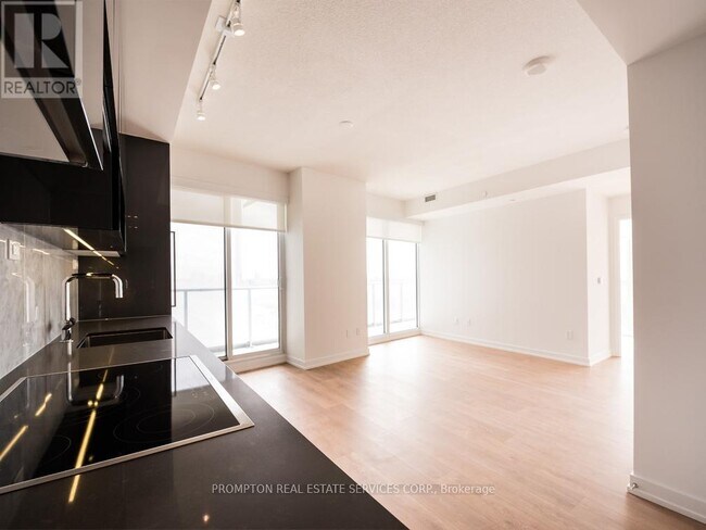 Building Photo - 115 McMahon Dr
