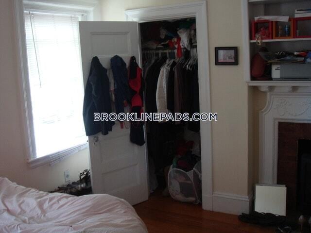 Building Photo - 1616 Beacon St