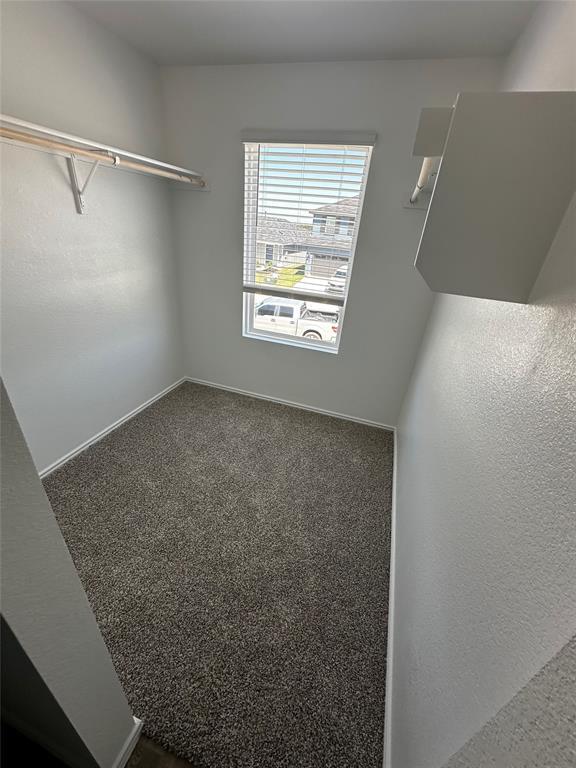 Foto del edificio - 456 Sandringham Lp
