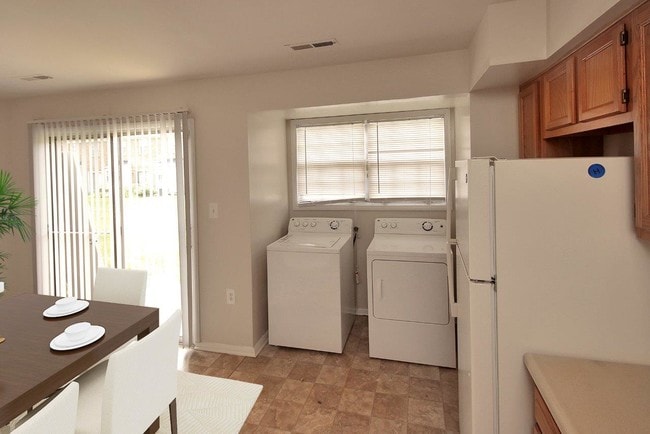 The Glens At Diamond Ridge Apartments Baltimore Md Apartments Com