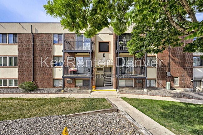 Building Photo - 5995 W Hampden Ave