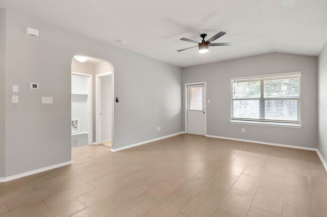 Foto del edificio - Spacious Four Bedroom in Copper Canyon!!! ...