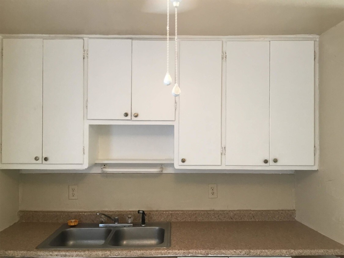 Foto del edificio - 2719 S Central Ave