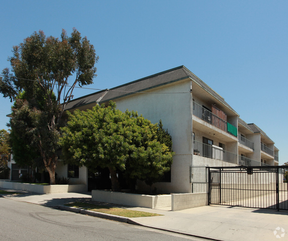 Building Photo - Grevillea Apartments