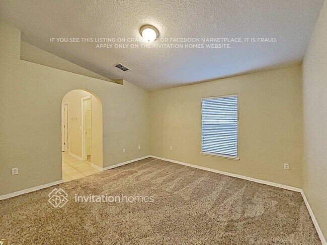 Foto del edificio - 5161 Silver Thistle Ln
