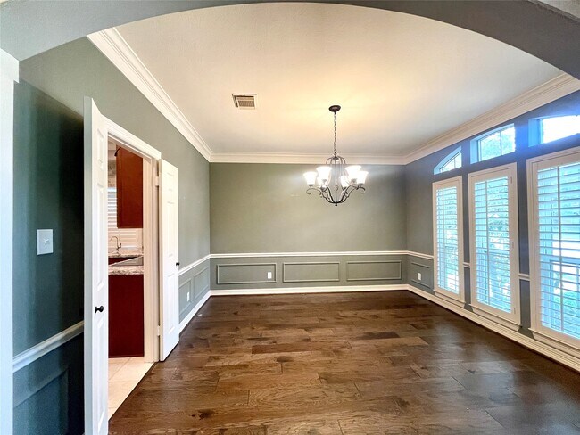 Building Photo - 23203 Fall Wind Ct