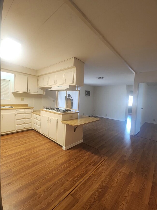 Foto del edificio - 16730 Cll Casita