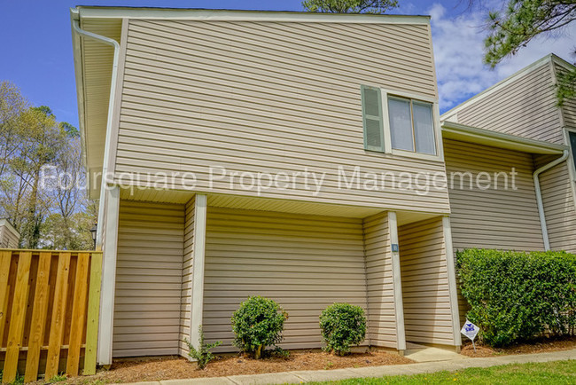 Building Photo - 4709 Walden Pond Dr