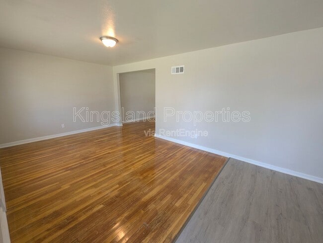 Building Photo - 9418 Pattonwood Dr
