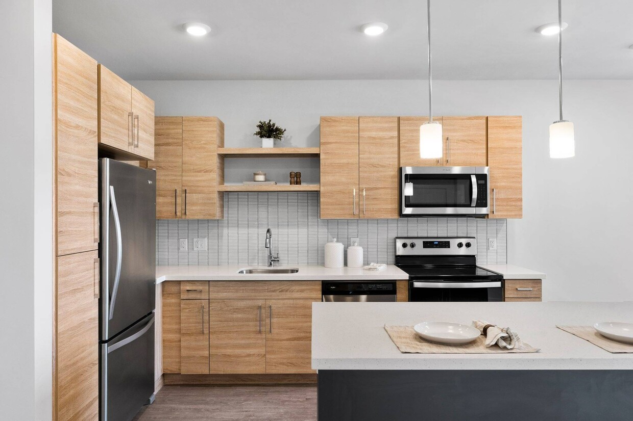 Primary Photo - Park Avenue Apartments