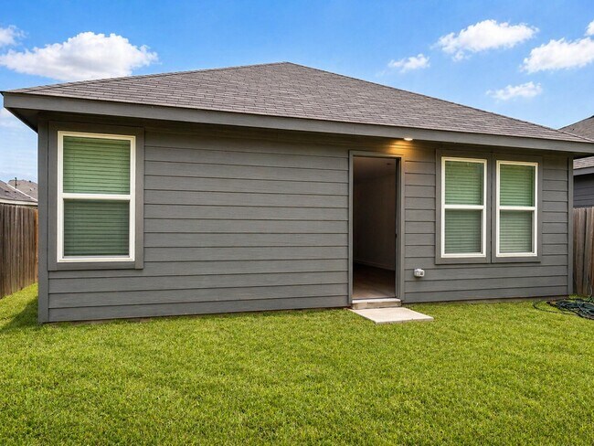 Foto del edificio - 22724 Hackberry Leaf Dr