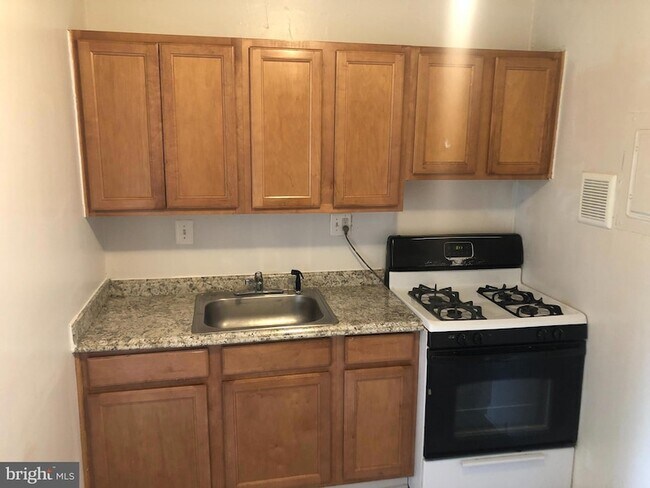 Foto del edificio - 3801 St Barnabas Rd