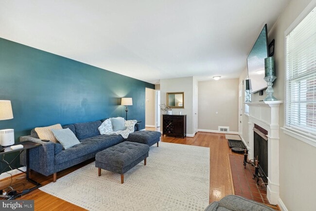 Building Photo - 4611 N Chambliss St