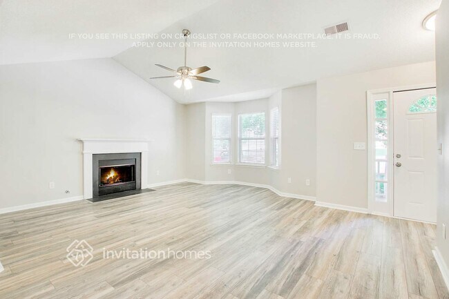 Building Photo - 1753 Woodvine Ct
