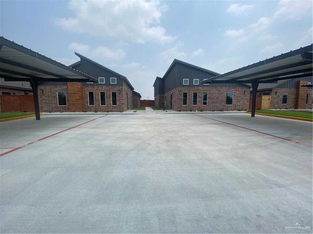 904 Hidden Hls St Unit 2, Mission, TX 78572 Room for Rent in Mission, TX