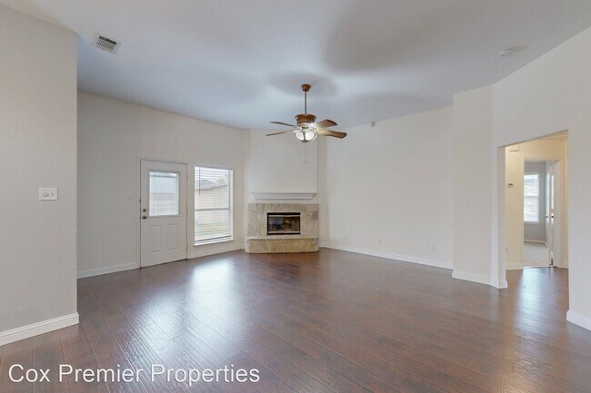 Foto del edificio - 3 br, 2 bath House - 7218 Maplewood Dr
