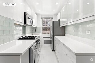 Building Photo - 301 E 66th St