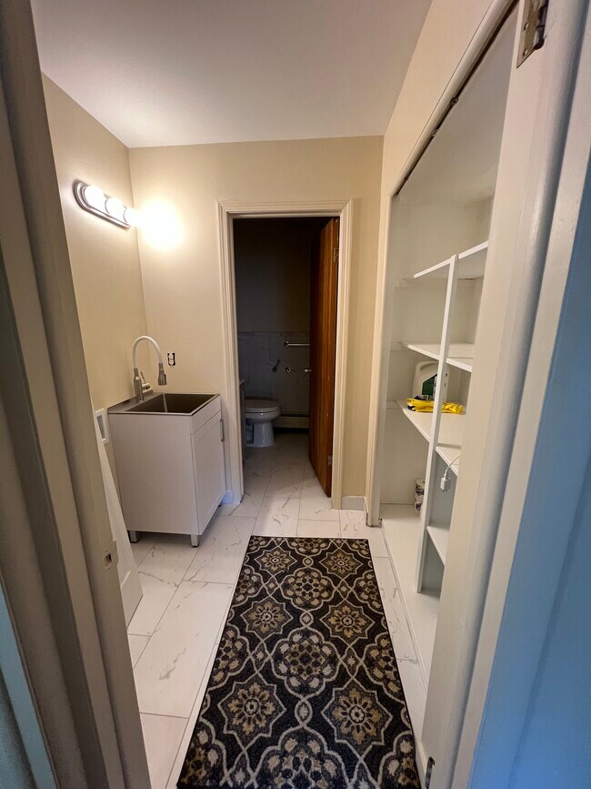 Foto del edificio - 1253 Island Dr