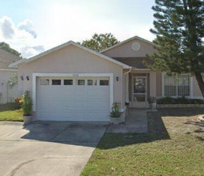 2888 Woodruff Dr