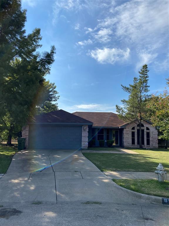 800 Packard Dr, Arlington, TX 76001 House Rental in Arlington, TX