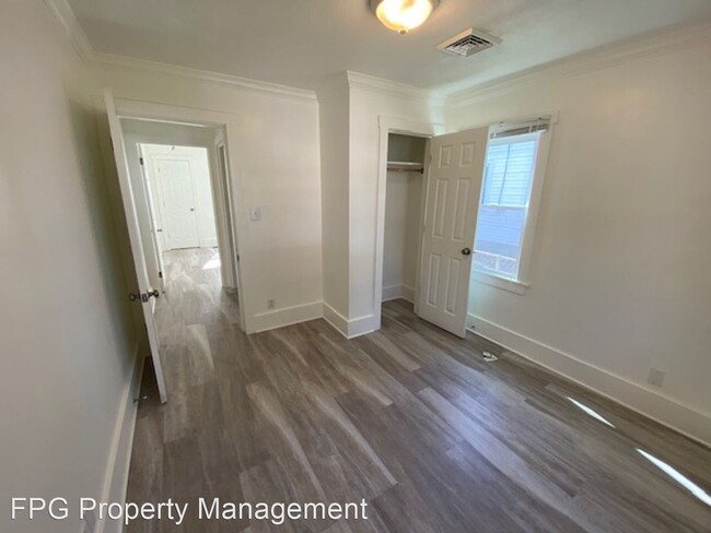 Building Photo - 2 br, 1 bath House - 1020 Camden Ave