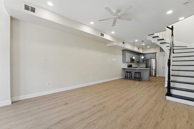 Foto del edificio - 949 Summit Ave