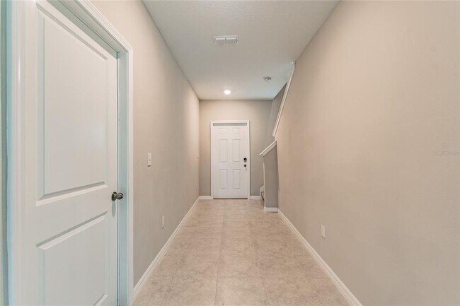 Foto del edificio - 15509 Peace River Pl