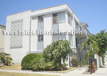 Primary Photo - 1308 N Poinsettia Pl
