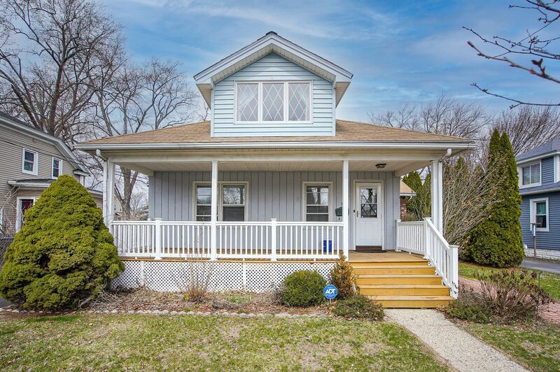 Photo - 52 Ludger Ave