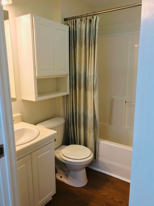 Foto del edificio - Commercial or Residential Coastal Cottage ...