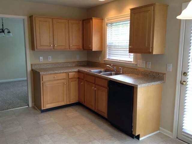 Building Photo - 5419 Bradburn Drive