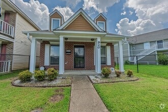 Building Photo - 920 Millers Bend Dr